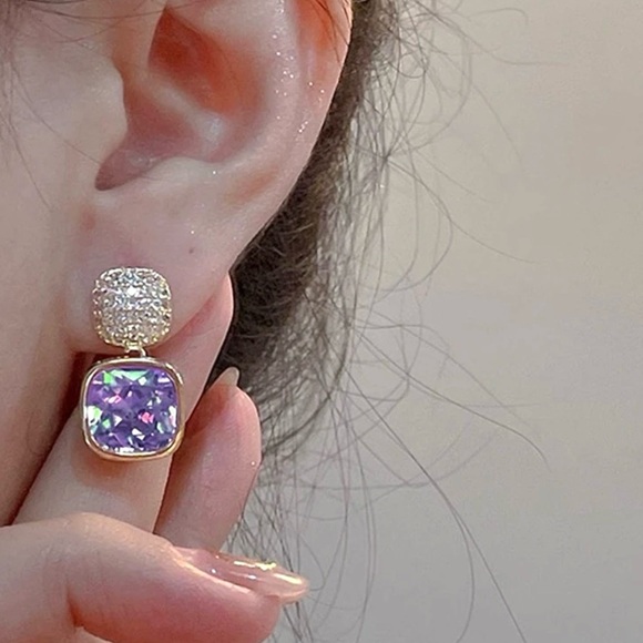 Cubic Zirconia Purple Gemstone Earrings - Picture 3 of 7